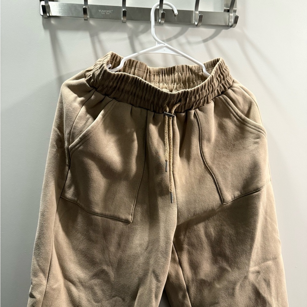 Women's Tan Jogger Pants